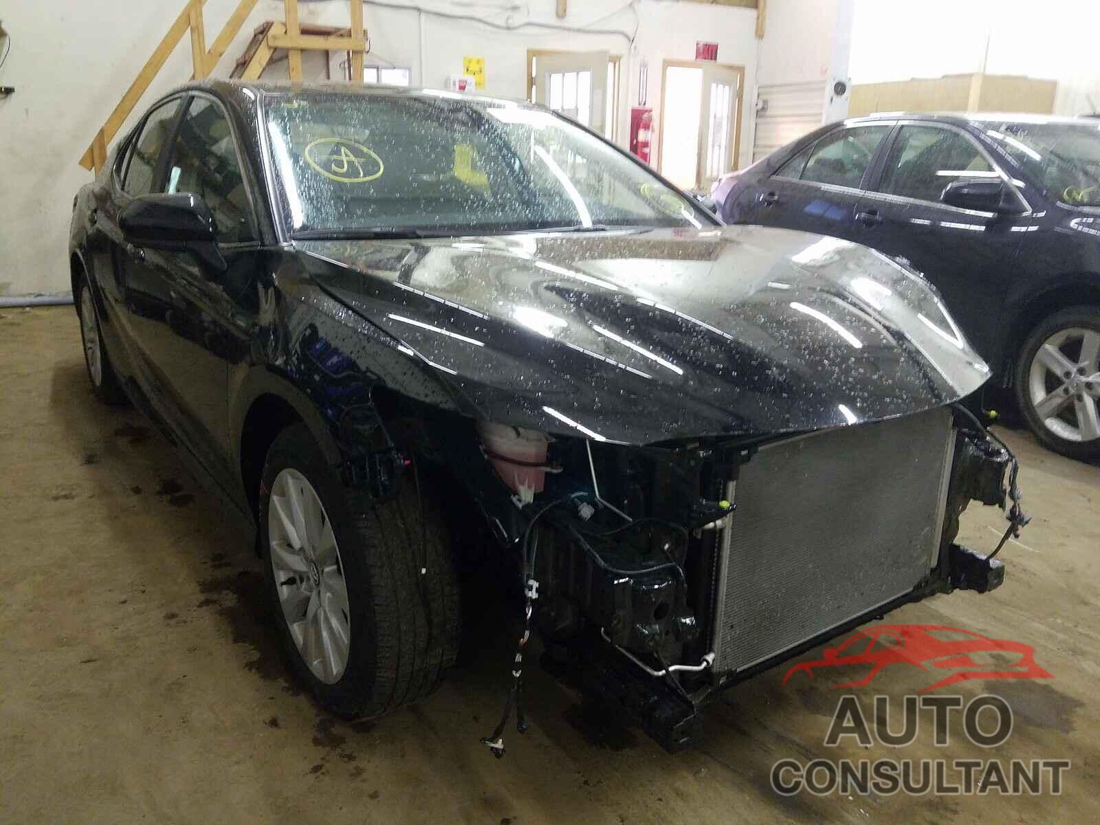 TOYOTA CAMRY 2020 - 4T1C11AK1LU897113