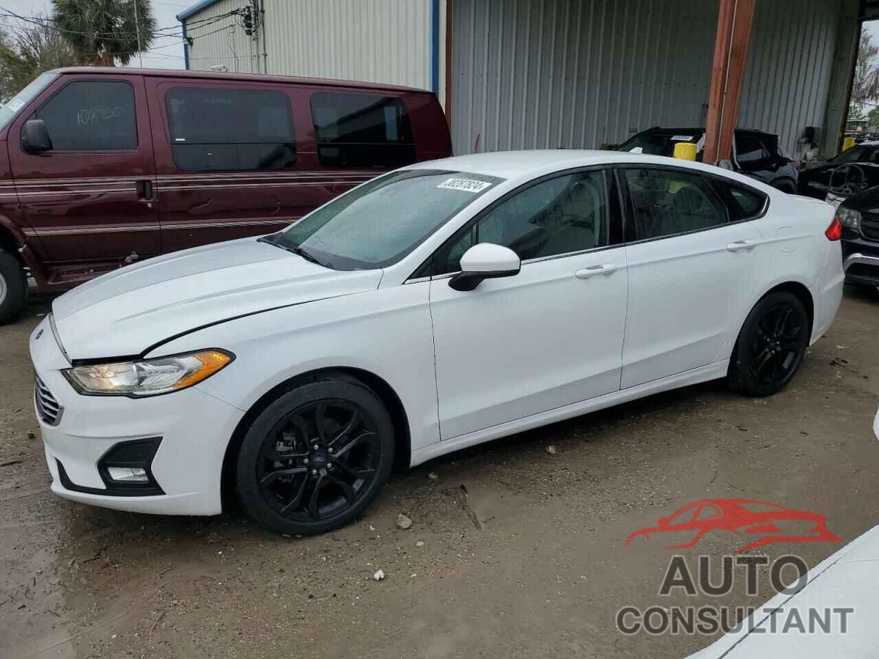 FORD FUSION 2019 - 3FA6P0HD4KR229545