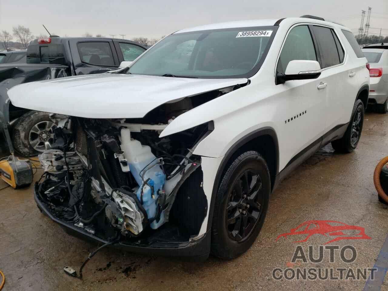 CHEVROLET TRAVERSE 2018 - 1GNEVGKW7JJ101380