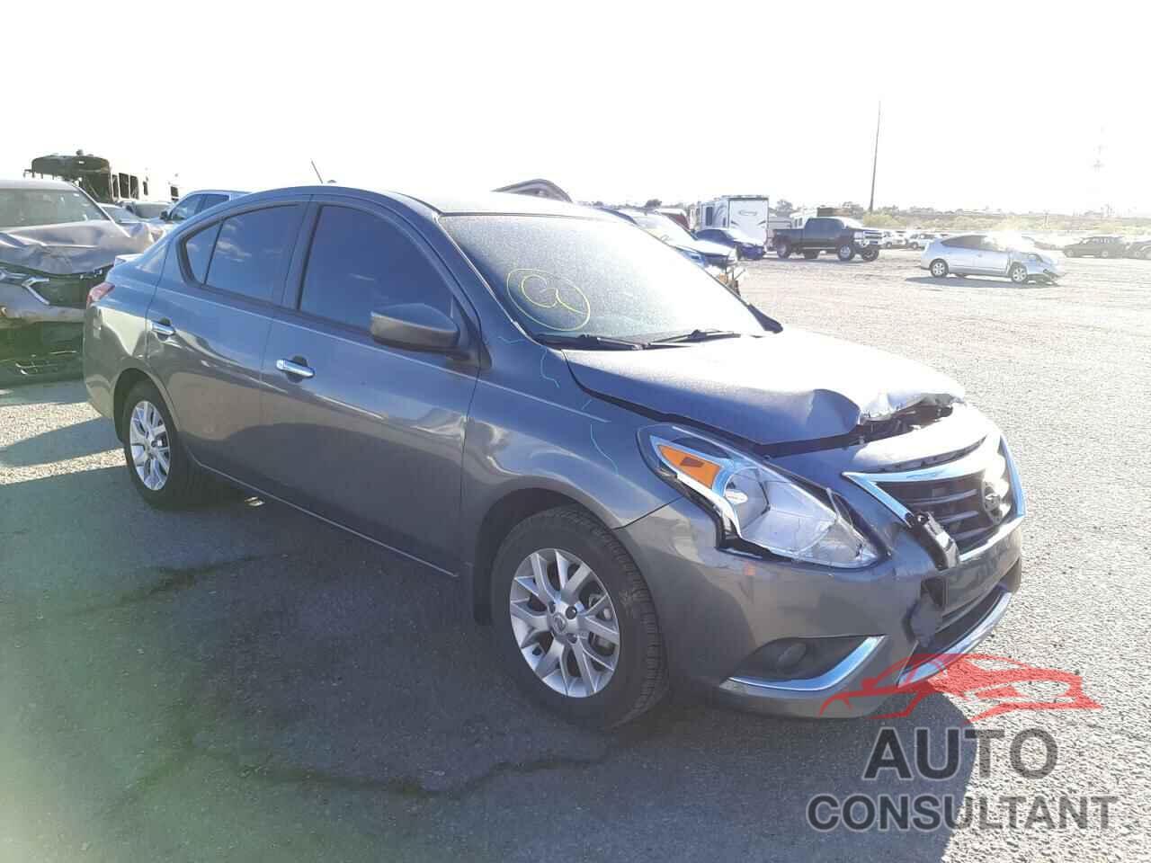 NISSAN VERSA 2017 - 3N1CN7AP7HL866475