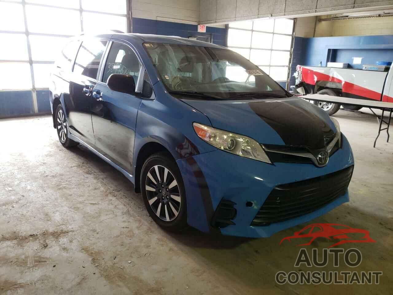 TOYOTA SIENNA 2018 - 5TDJZ3DC6JS206356