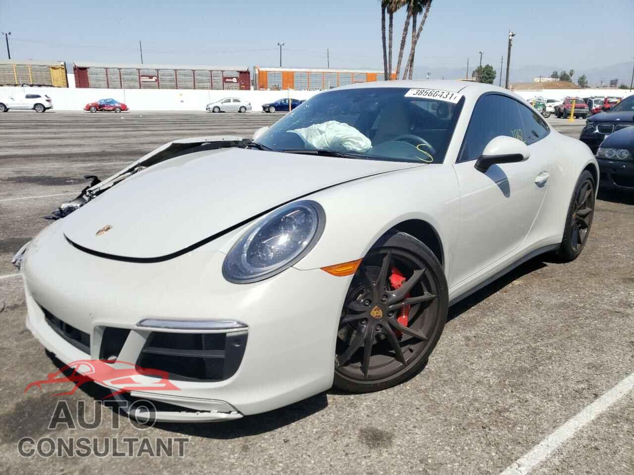 PORSCHE 911 2018 - WP0AB2A90JS123231