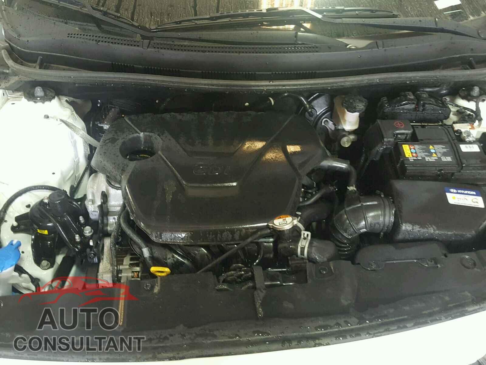 HYUNDAI ACCENT 2017 - KMHCT5AE9HU341523