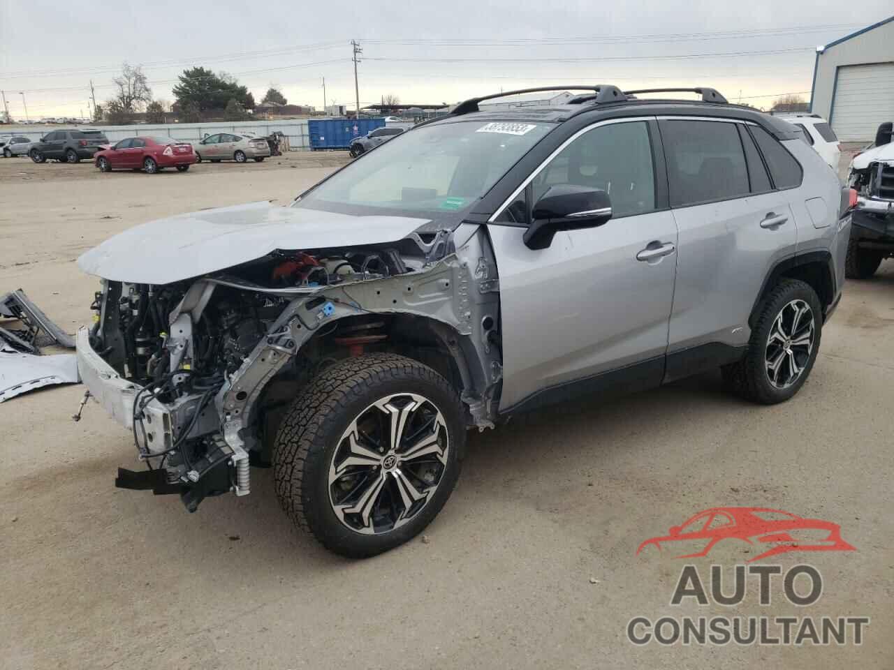TOYOTA RAV4 2022 - JTMFB3FVXND085602