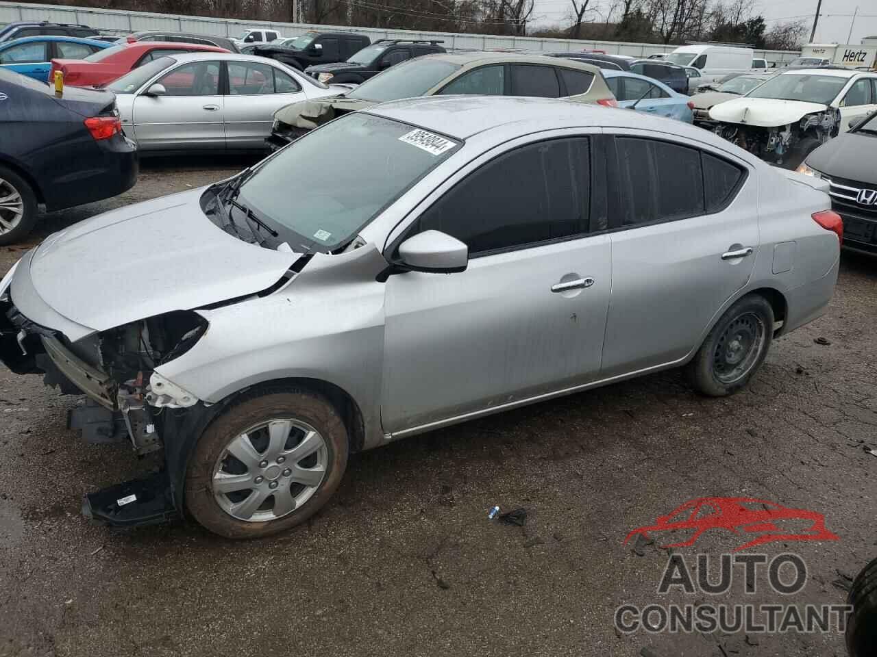 NISSAN VERSA 2018 - 3N1CN7APXJL876259