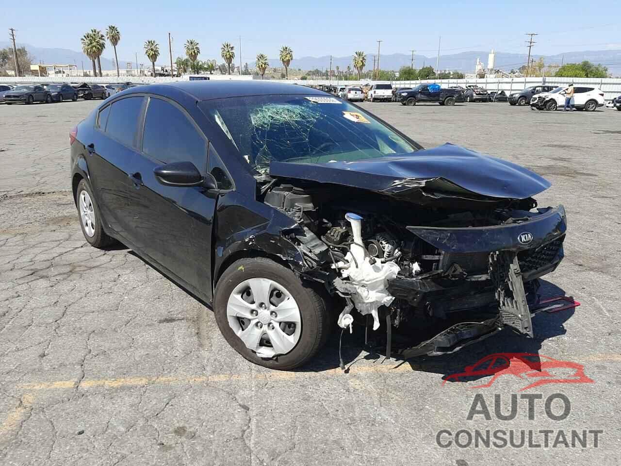 KIA FORTE 2018 - 3KPFK4A70JE269583