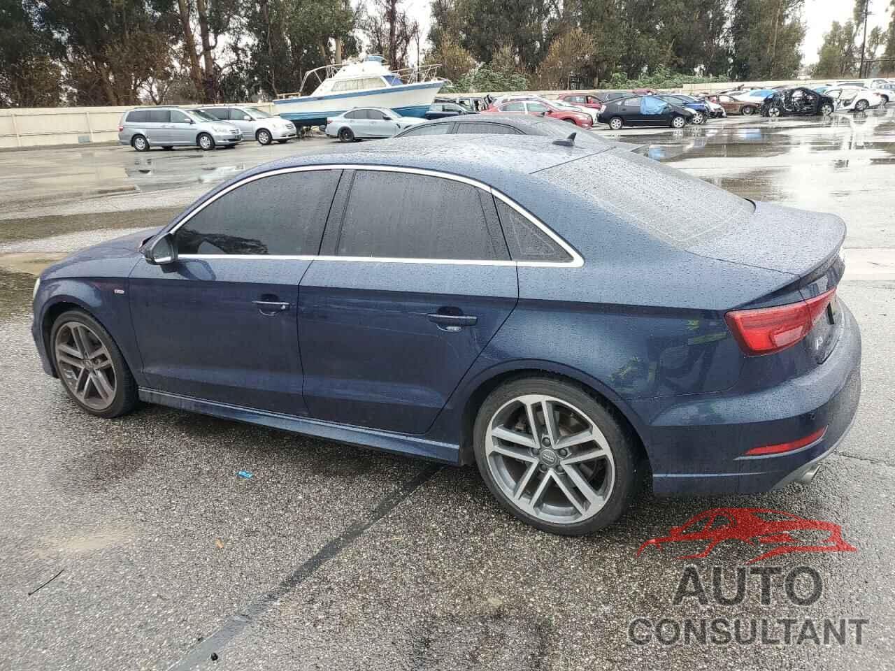 AUDI A3 2019 - WAUJEGFF6KA084670