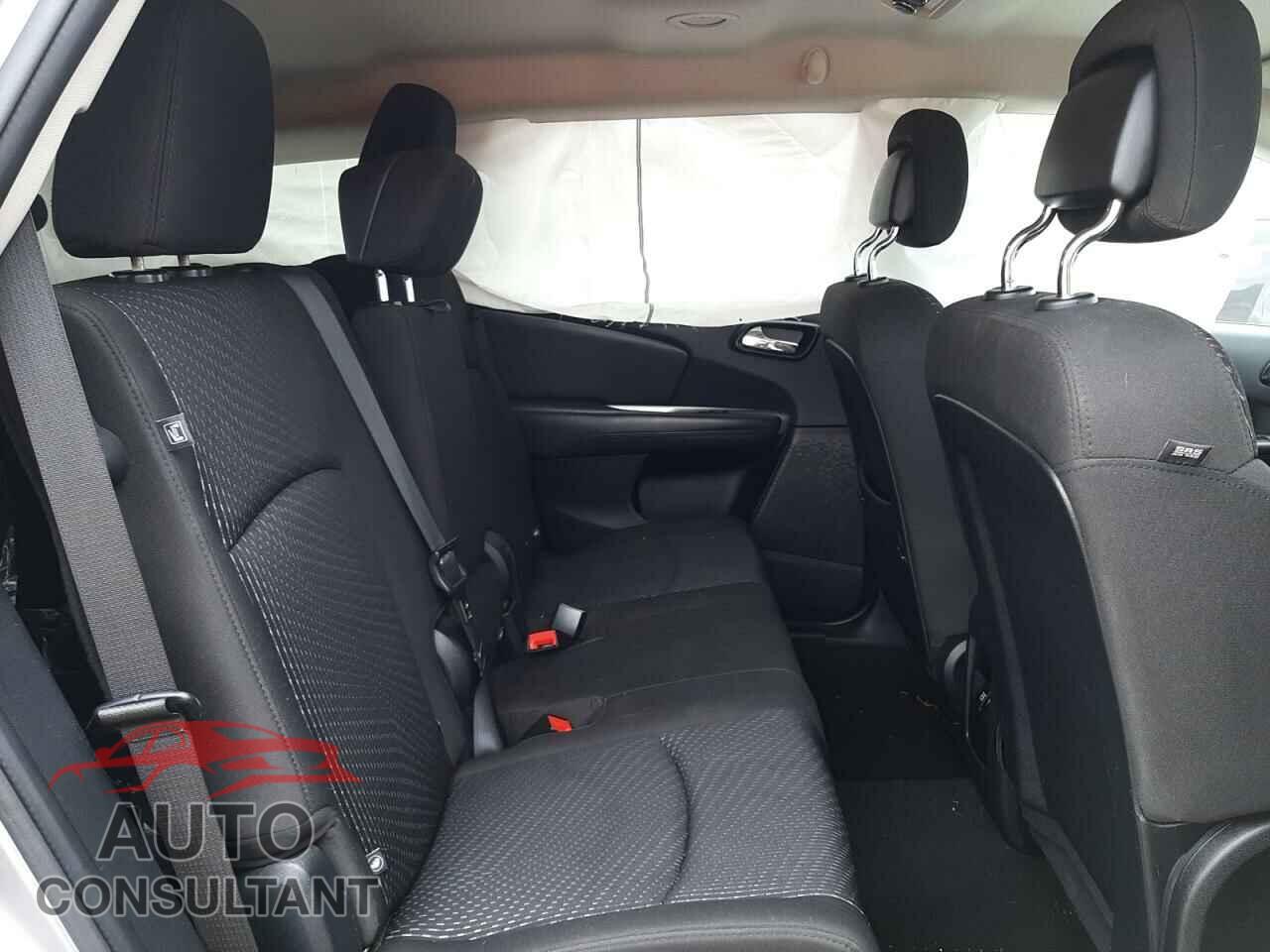DODGE JOURNEY 2017 - 3C4PDCBB9HT501194