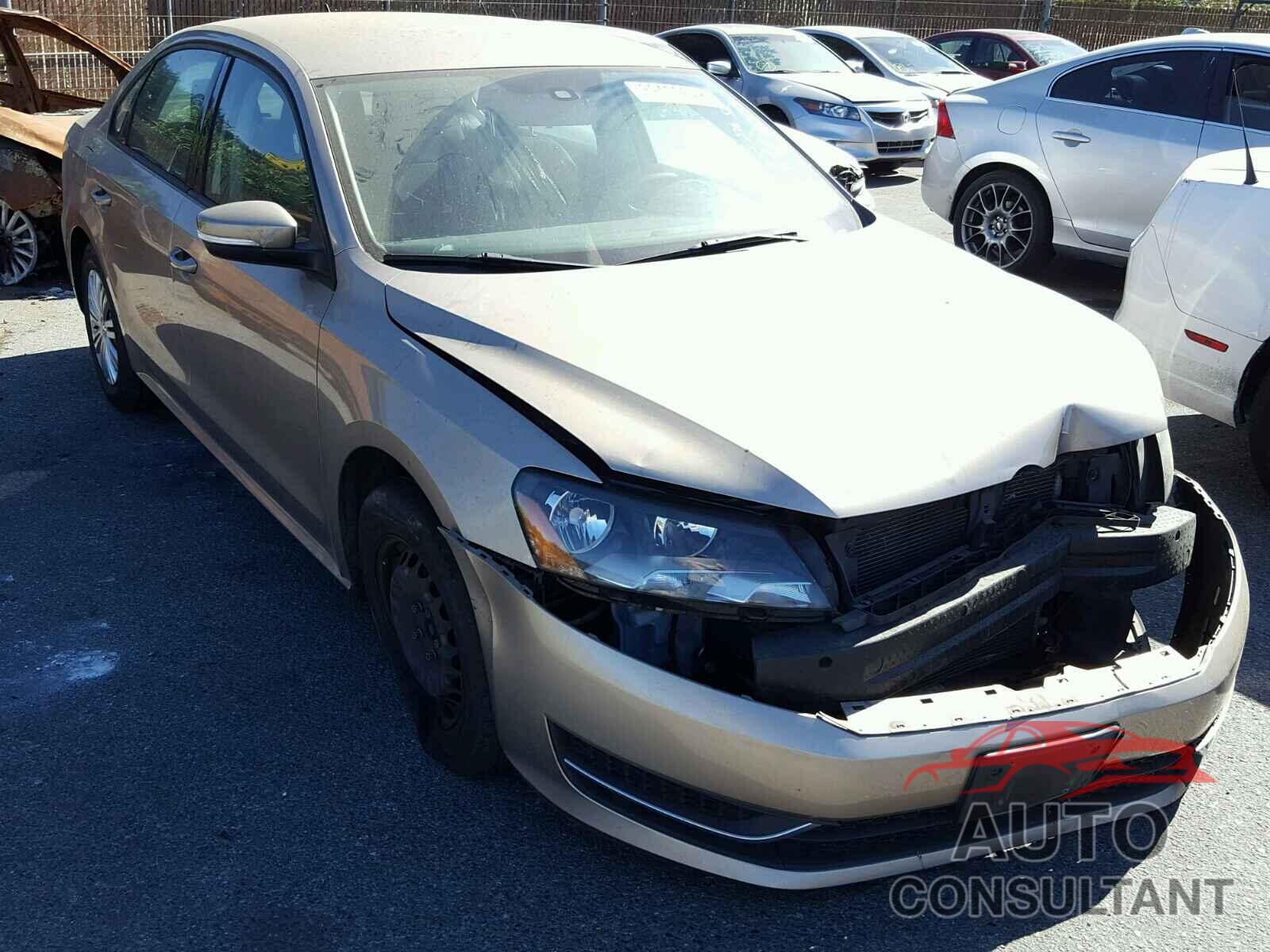 VOLKSWAGEN PASSAT 2015 - 1VWAT7A38FC018487