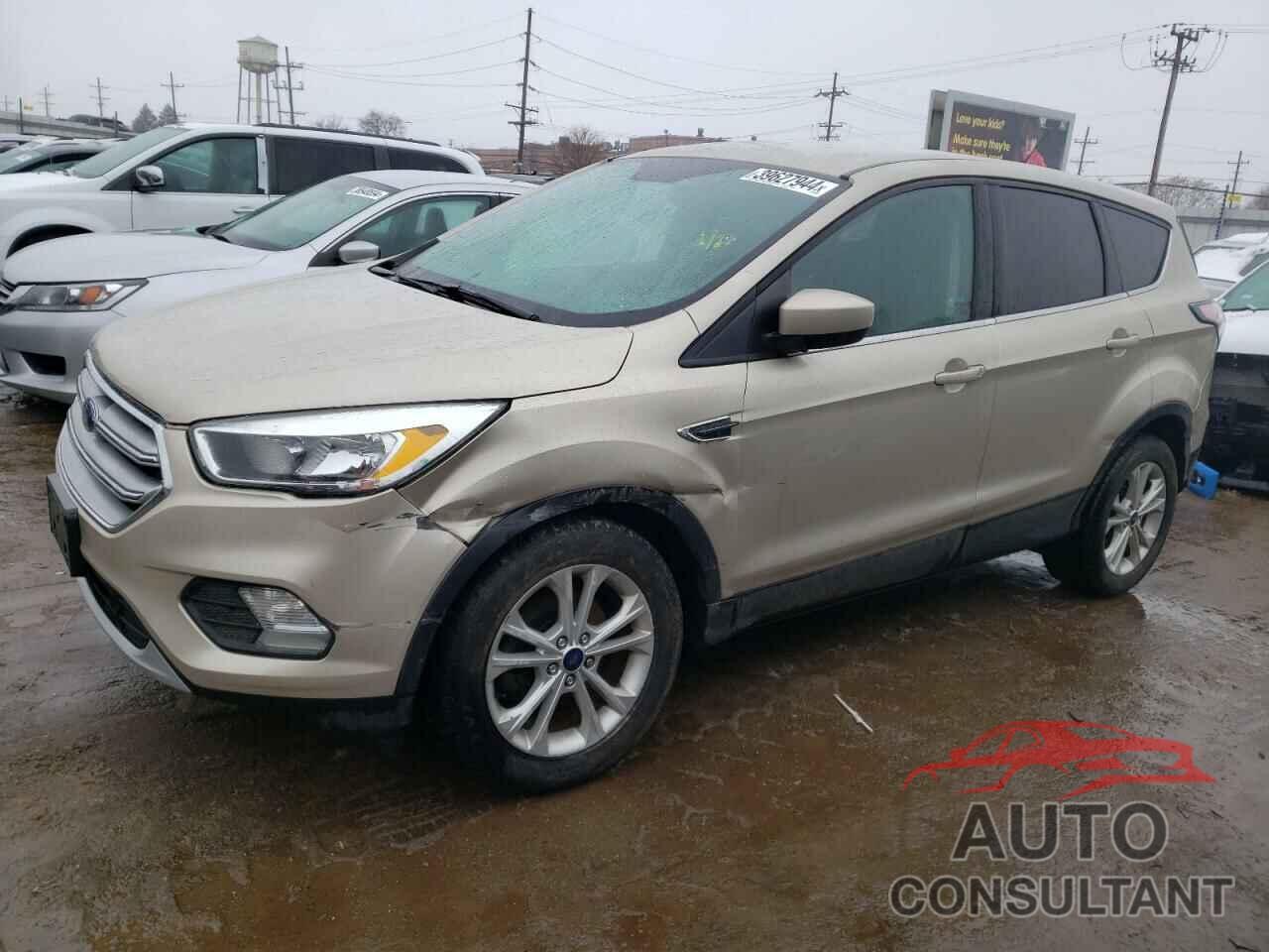 FORD ESCAPE 2017 - 1FMCU0GDXHUB21046