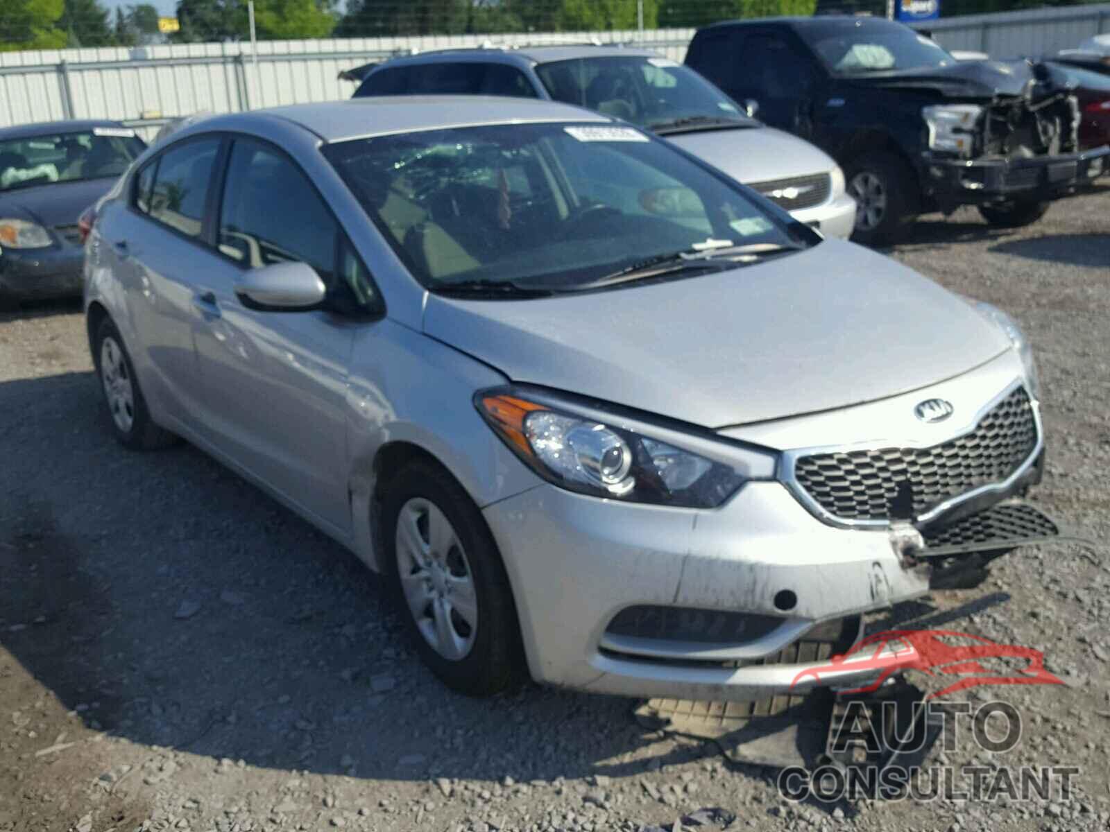 KIA FORTE 2015 - KNAFK4A67F5338972