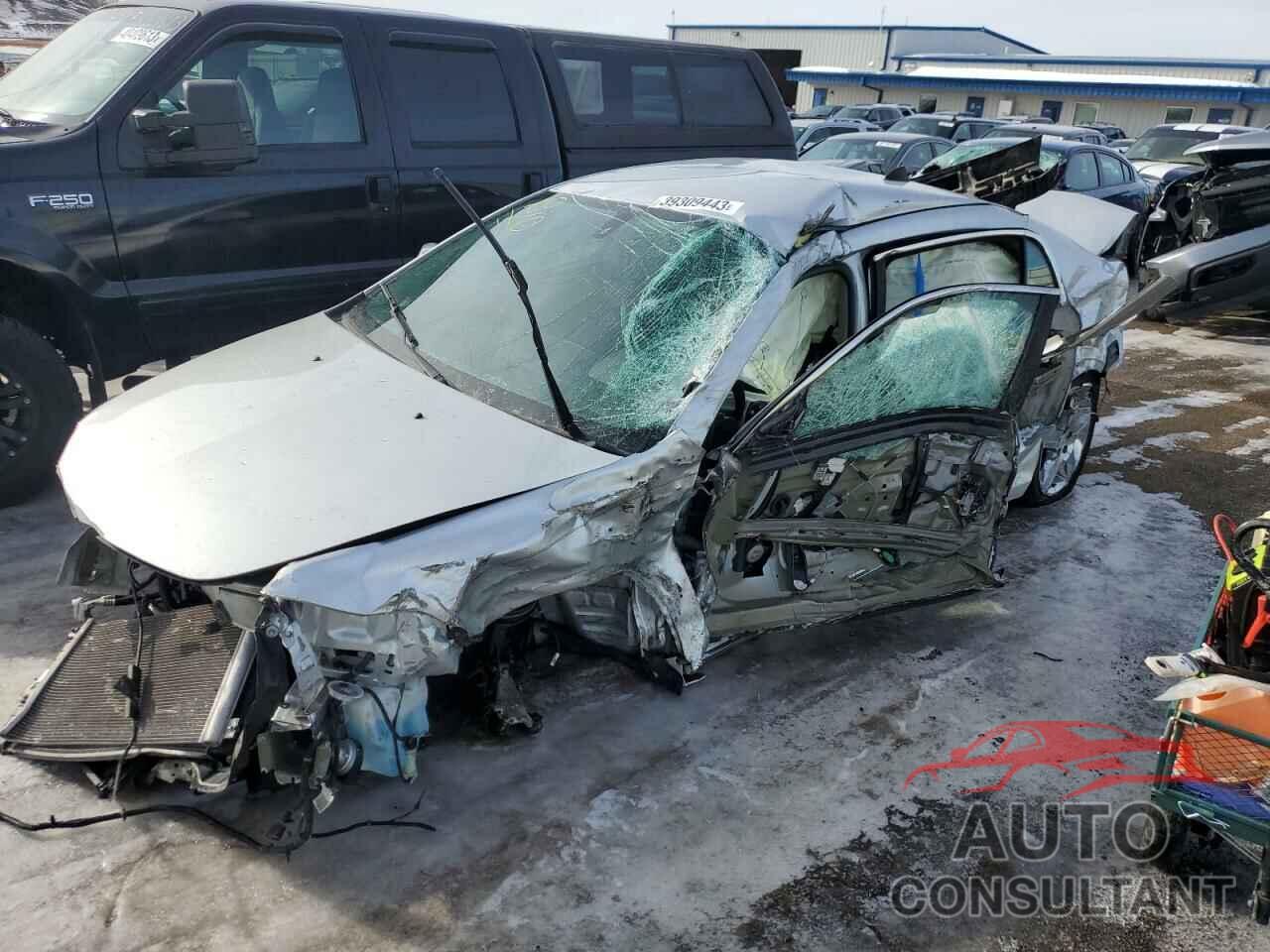 CHEVROLET MALIBU 2012 - 1G1ZC5E04CF192506