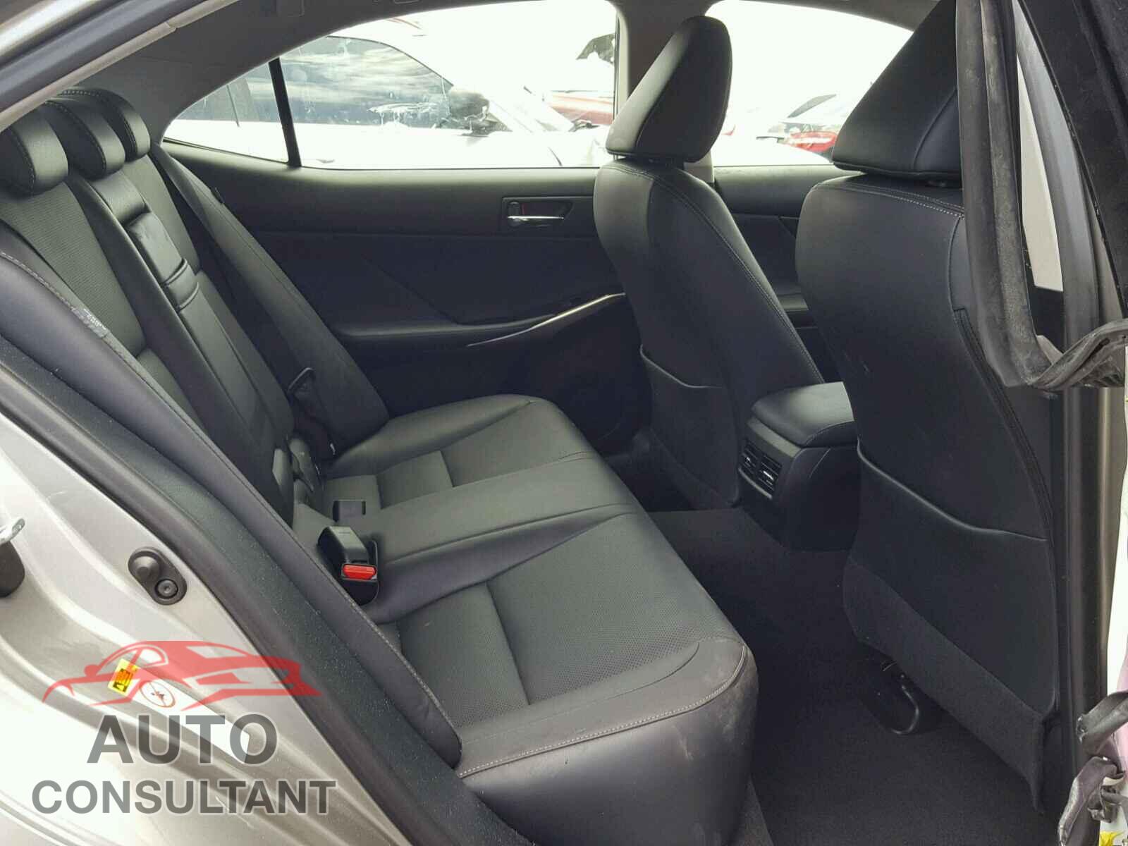 LEXUS IS250 2015 - JTHBF1D28F5076391