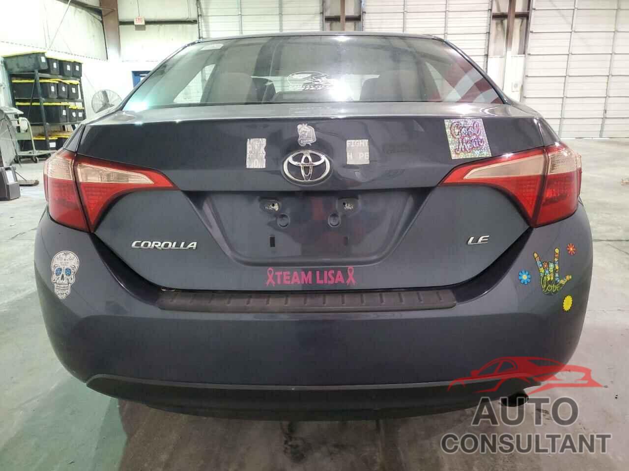 TOYOTA COROLLA 2018 - 5YFBURHE9JP847351