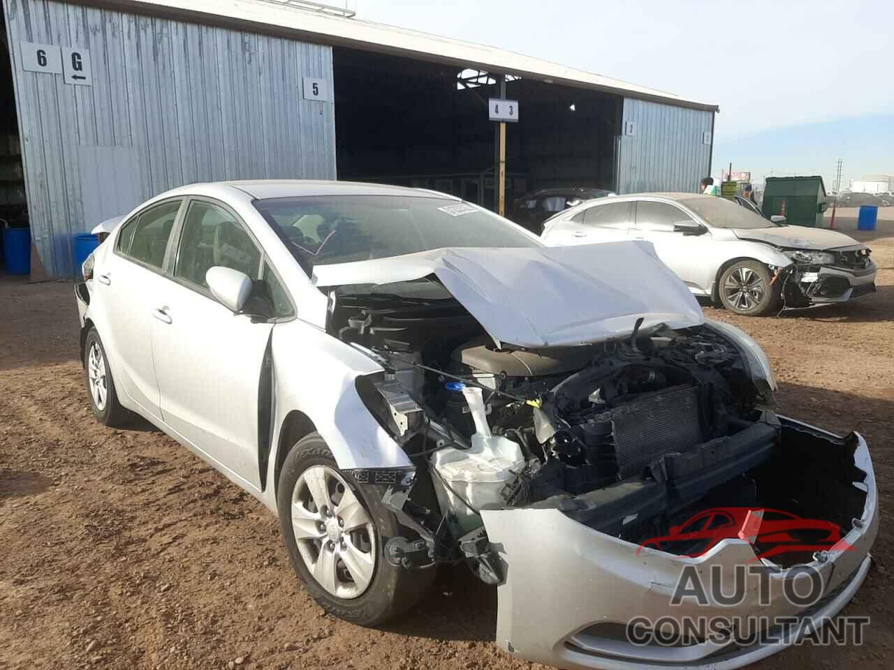 KIA FORTE 2016 - KNAFK4A62G5614606