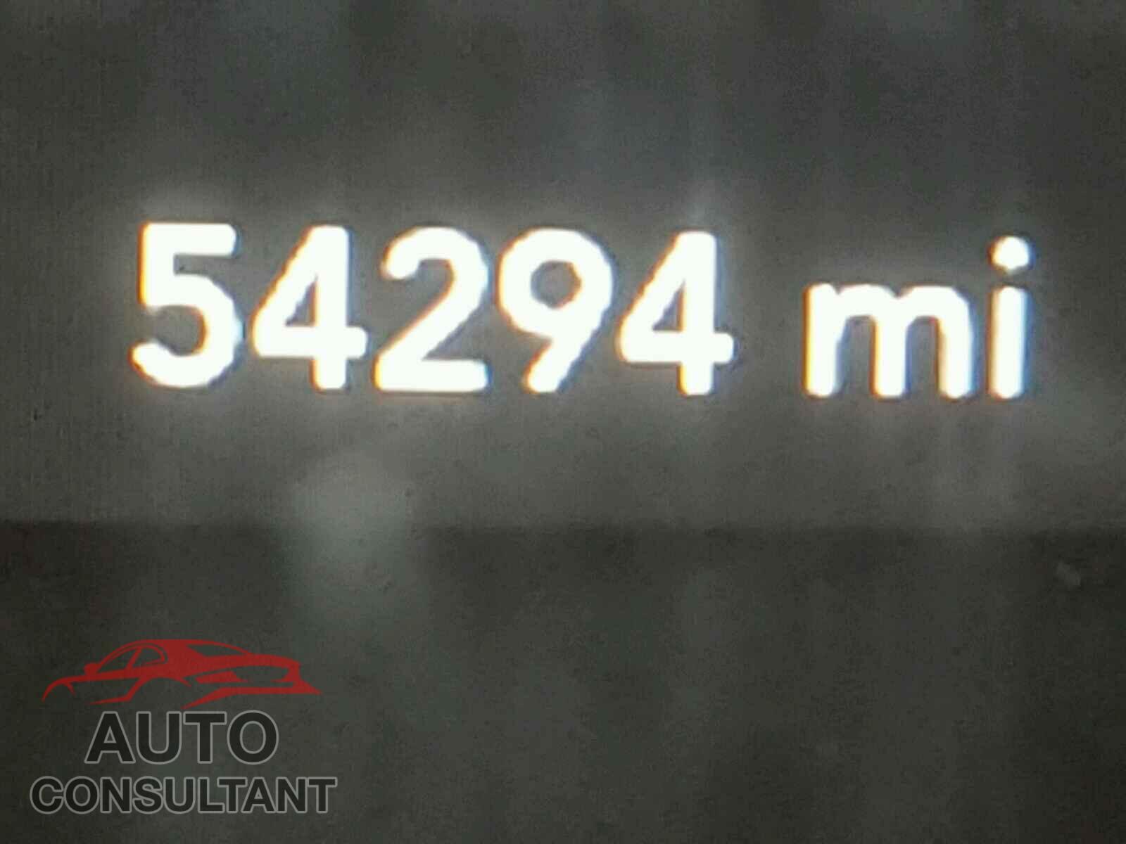 DODGE CHALLENGER 2015 - 2C3CDZAT8FH839143