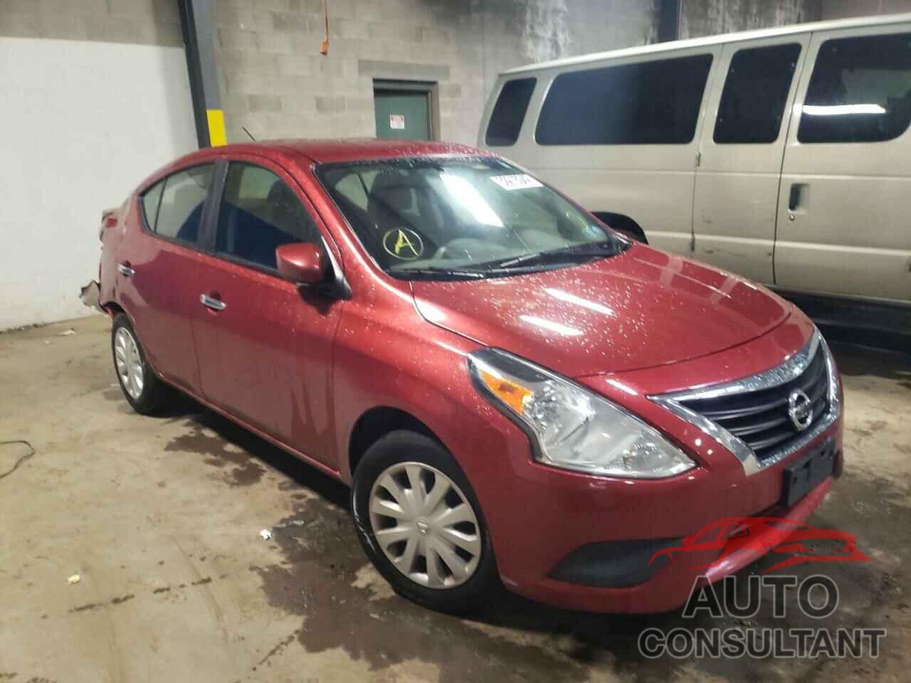 NISSAN VERSA 2018 - 3N1CN7AP3JL885496