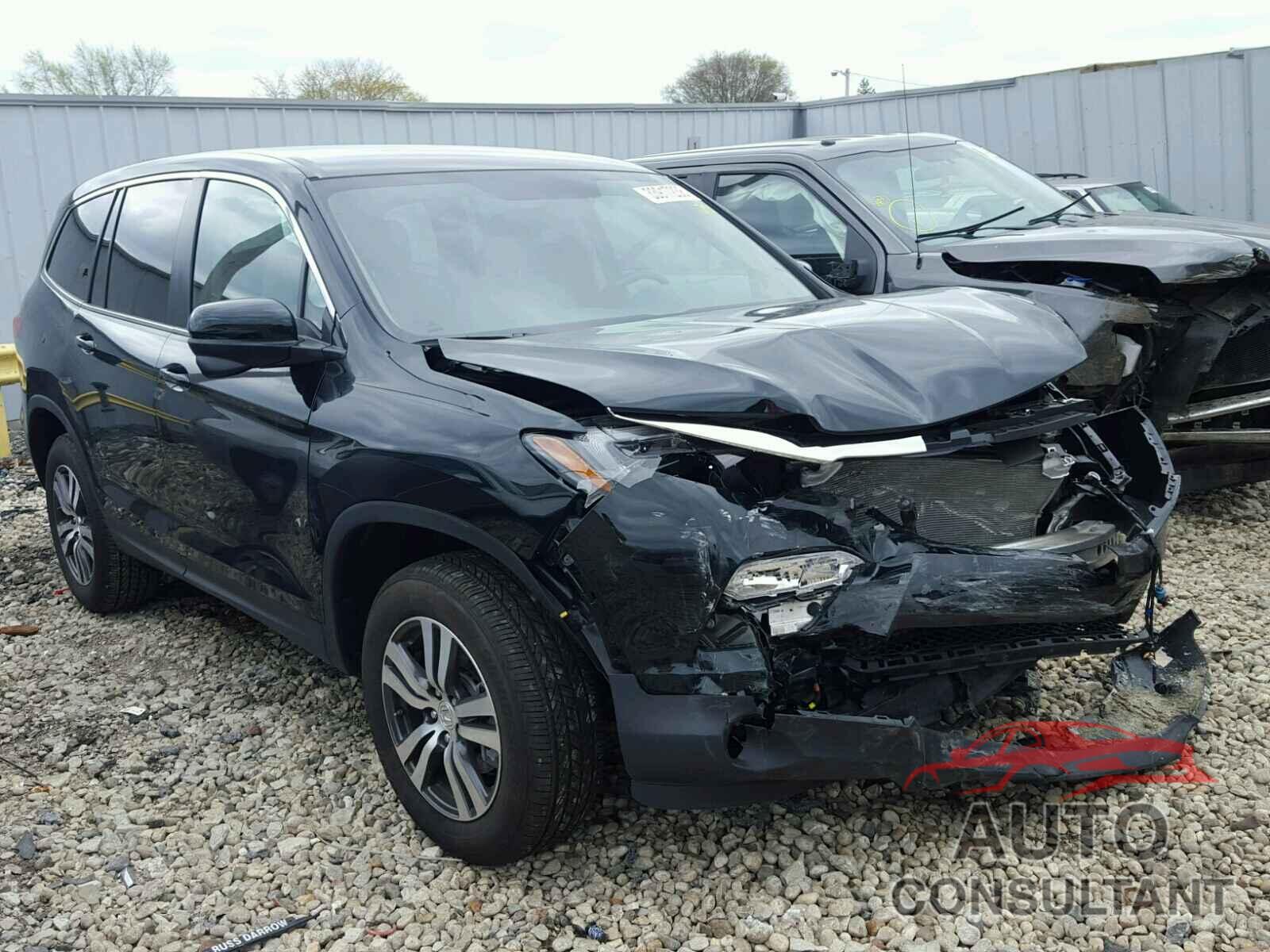 HONDA PILOT 2017 - 5FNYF6H35HB084039