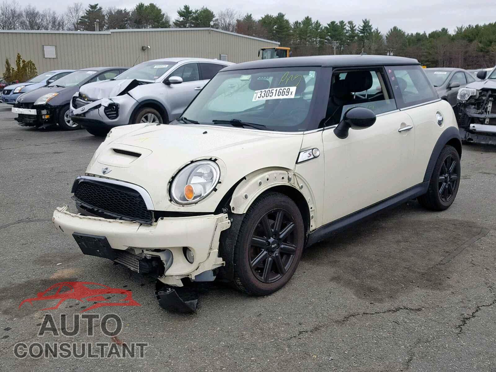 MINI COOPER 2012 - 1VWBA7A37JC025630
