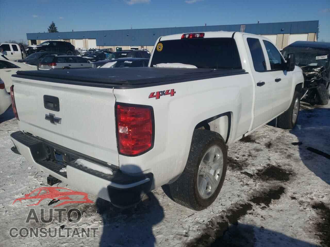 CHEVROLET SILVERADO 2018 - 1GCVKPEC8JZ299116