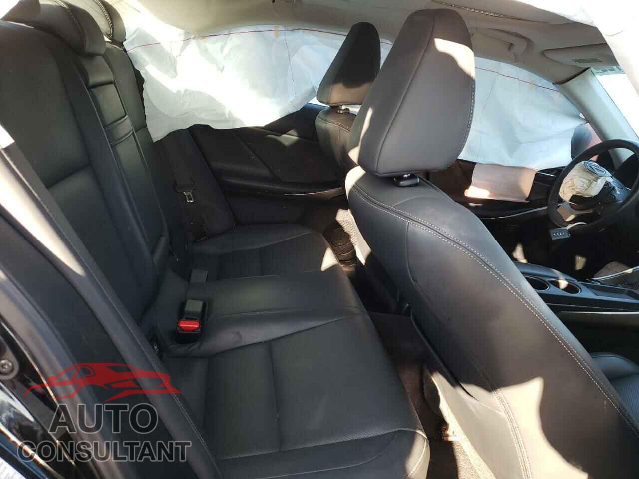 LEXUS IS 2014 - JTHBF1D2XE5023934