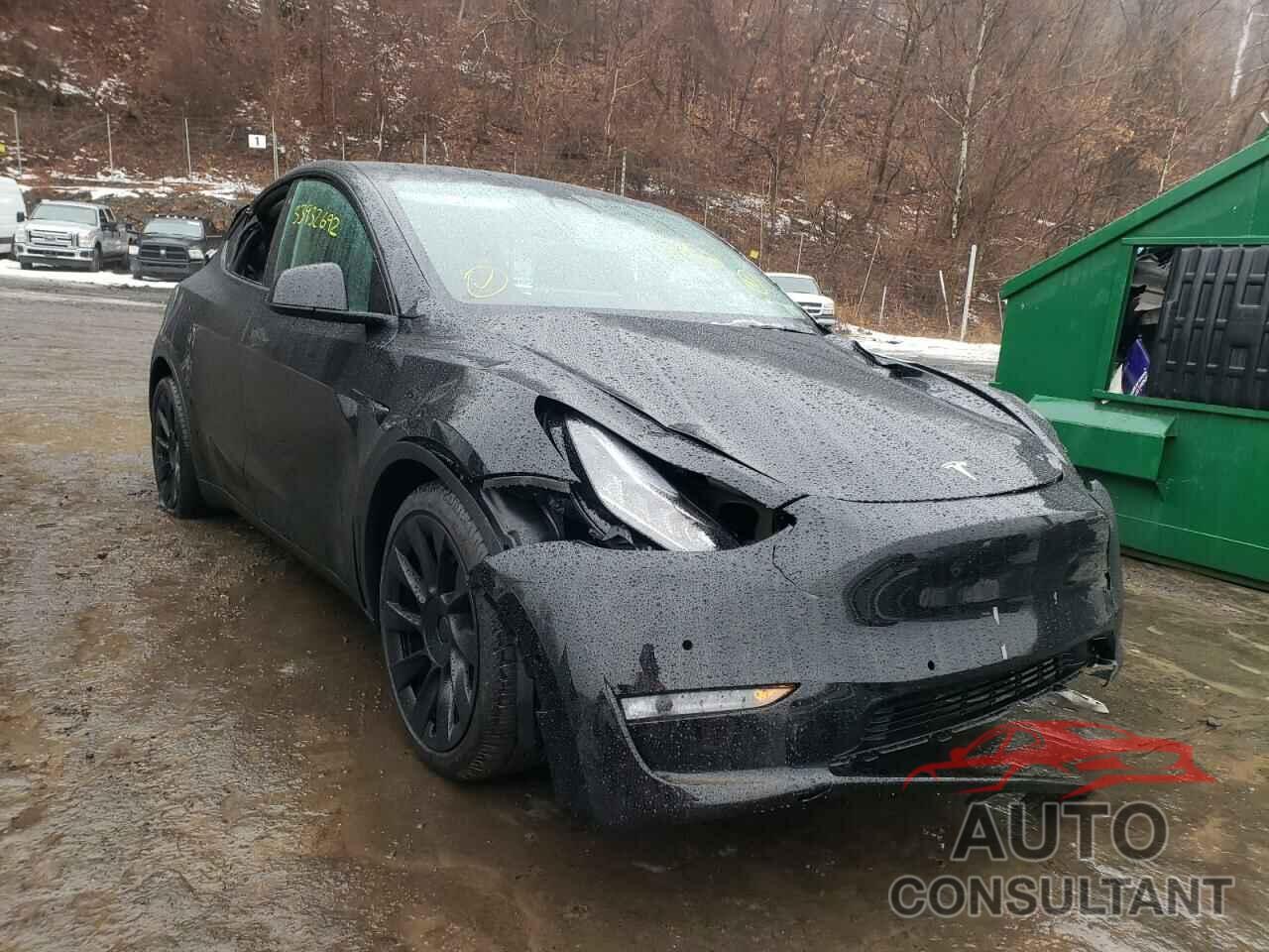 TESLA MODEL Y 2021 - 5YJYGDEE6MF301566