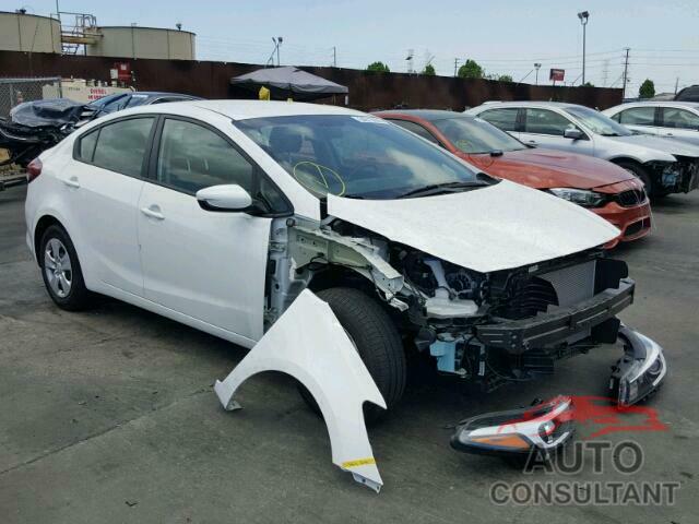 KIA FORTE 2018 - 3KPFK4A76JE182030