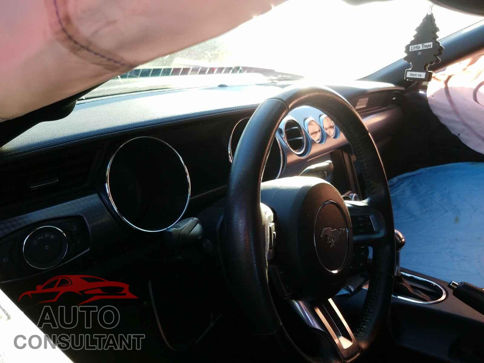FORD MUSTANG 2016 - 1FA6P8TH2G5257282