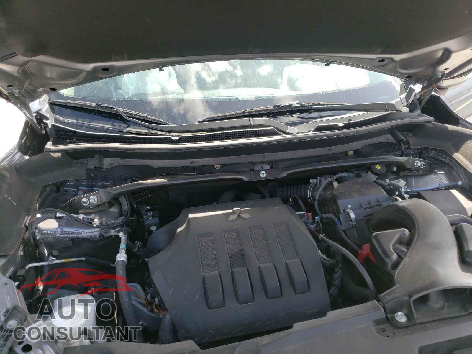 MITSUBISHI ECLIPSE 2018 - JA4AT5AA4JZ068115