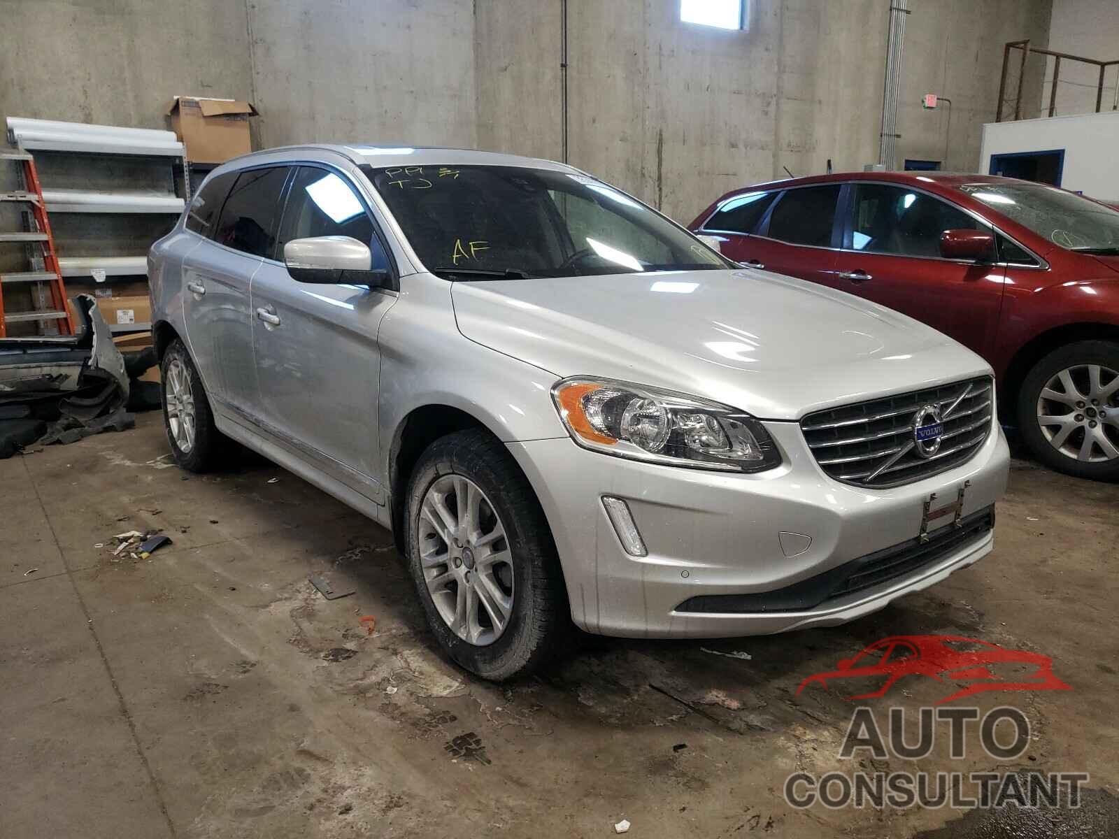 VOLVO XC60 2016 - YV4612RK1G2853039