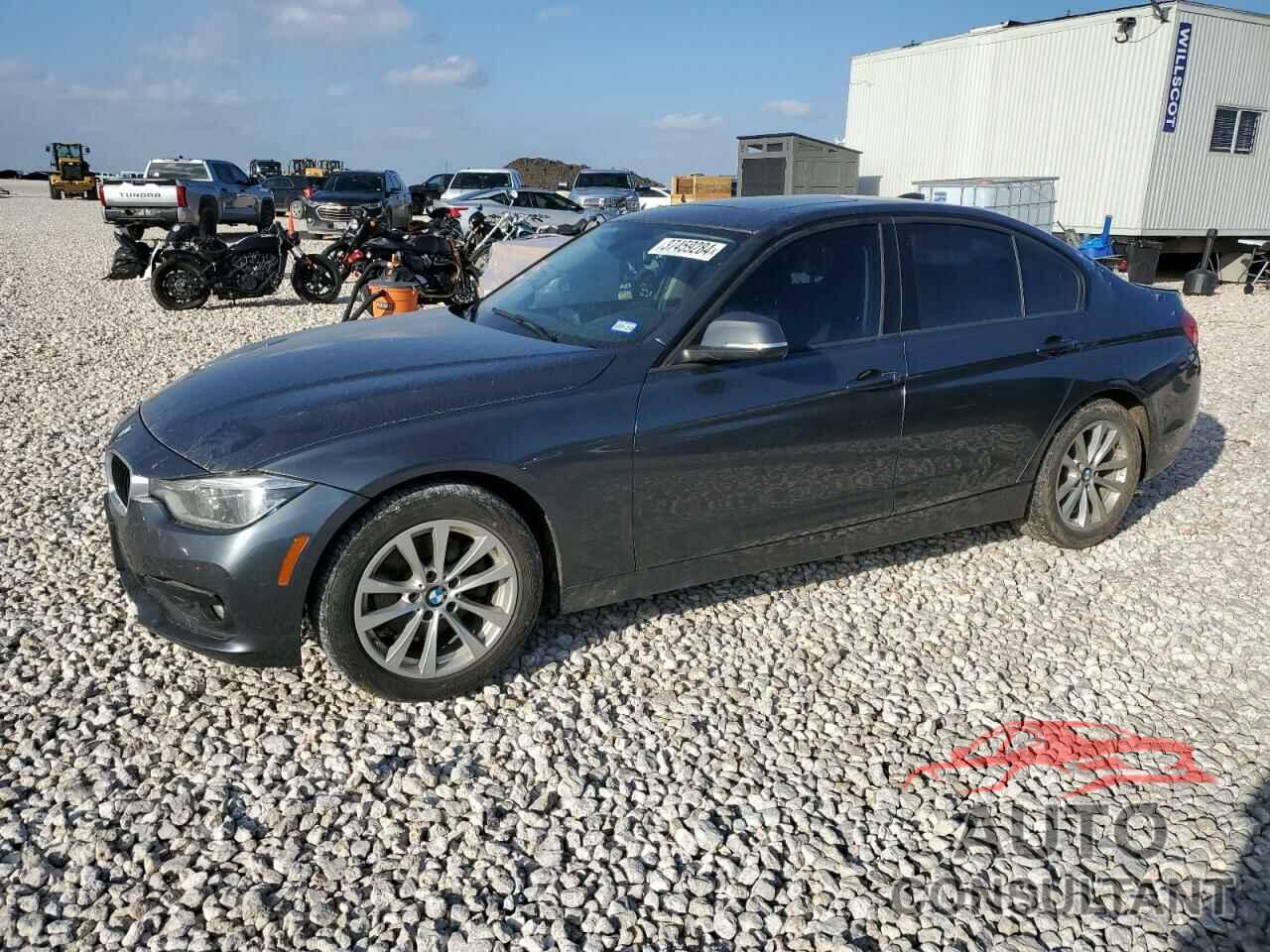 BMW 3 SERIES 2018 - WBA8E1G56JNU92806