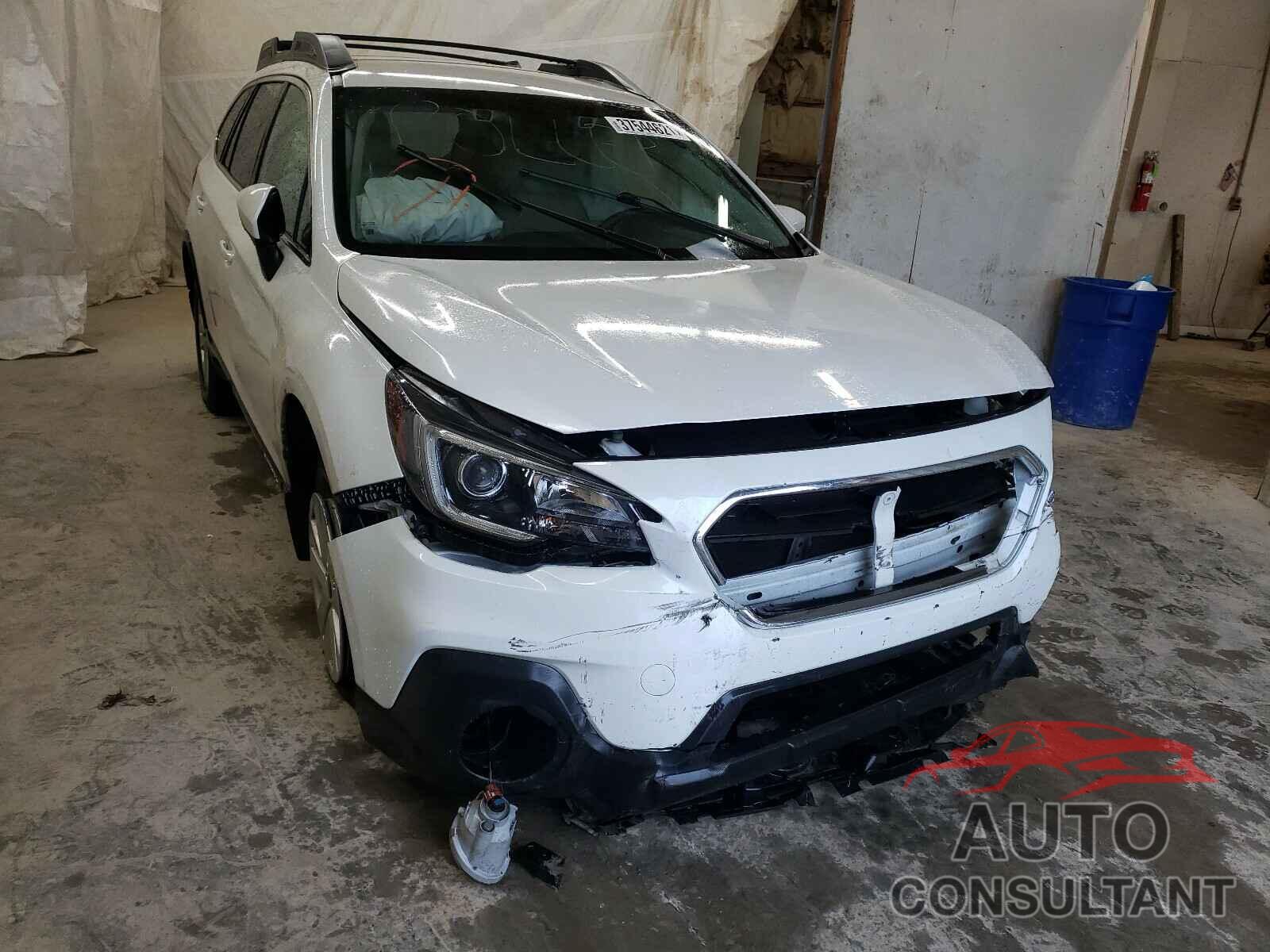 SUBARU OUTBACK 2018 - 4S4BSAFC8J3238118