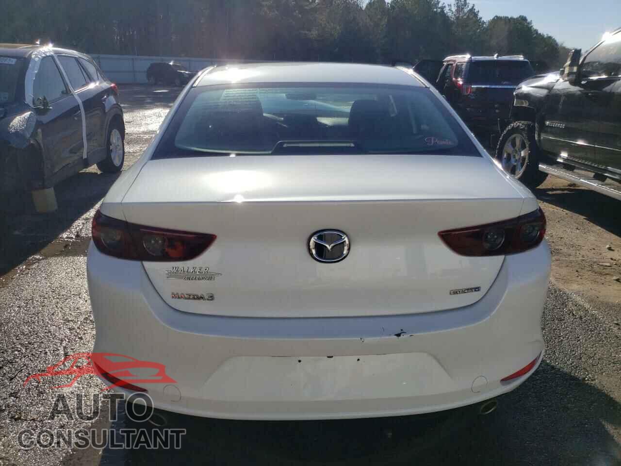 MAZDA 3 2021 - JM1BPABL7M1343616