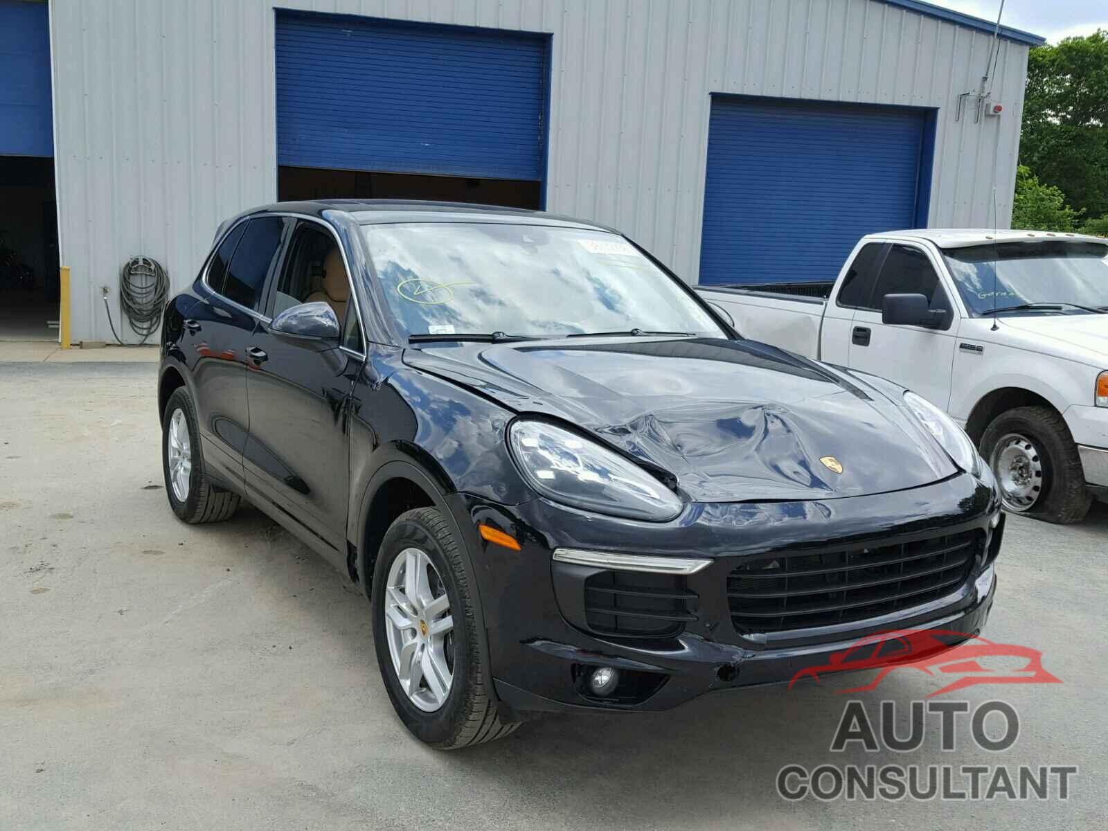 PORSCHE CAYENNE 2016 - WP1AA2A28GKA08065