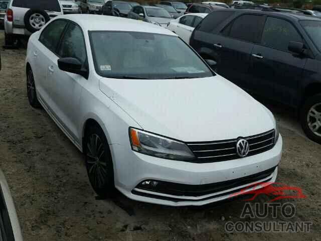 VOLKSWAGEN JETTA 2016 - 3VWD17AJ5GM415267