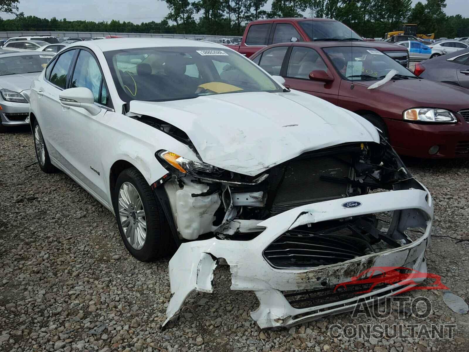 FORD FUSION 2015 - 3FA6P0LU3FR177483