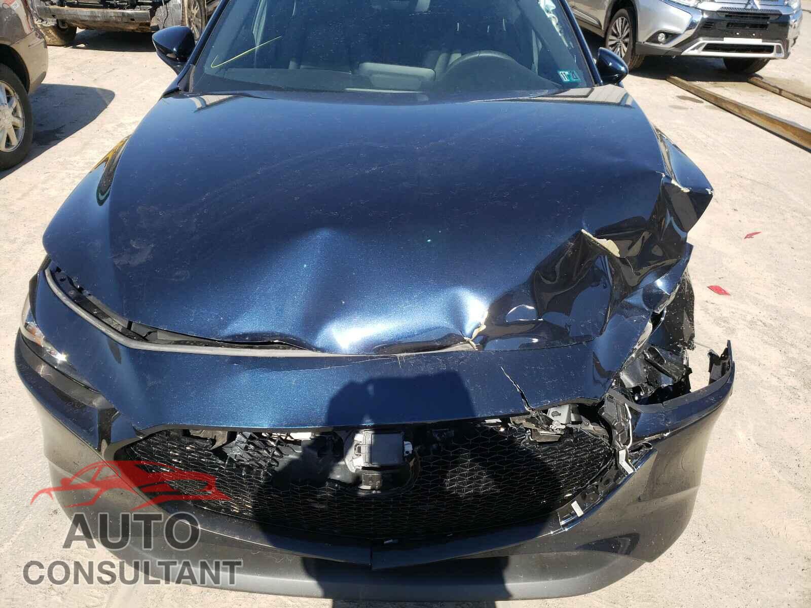 MAZDA 3 2020 - JM1BPBMM4L1153685