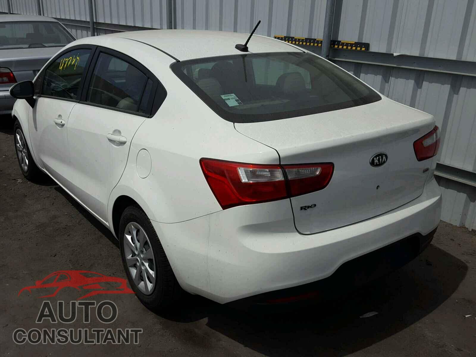 KIA RIO 2015 - KNADM4A30F6443600