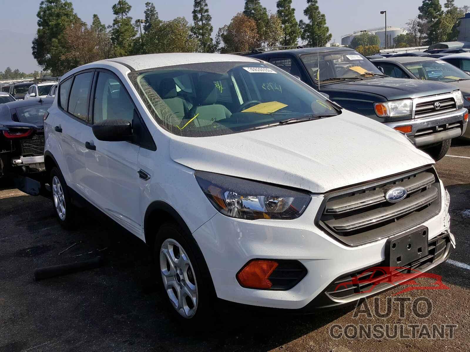 FORD ESCAPE 2019 - 5YFBURHE3JP839634