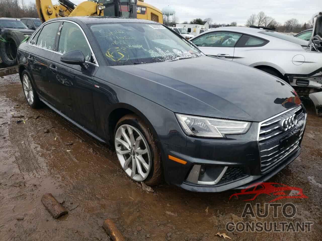 AUDI A4 2019 - WAUDNAF41KN006931