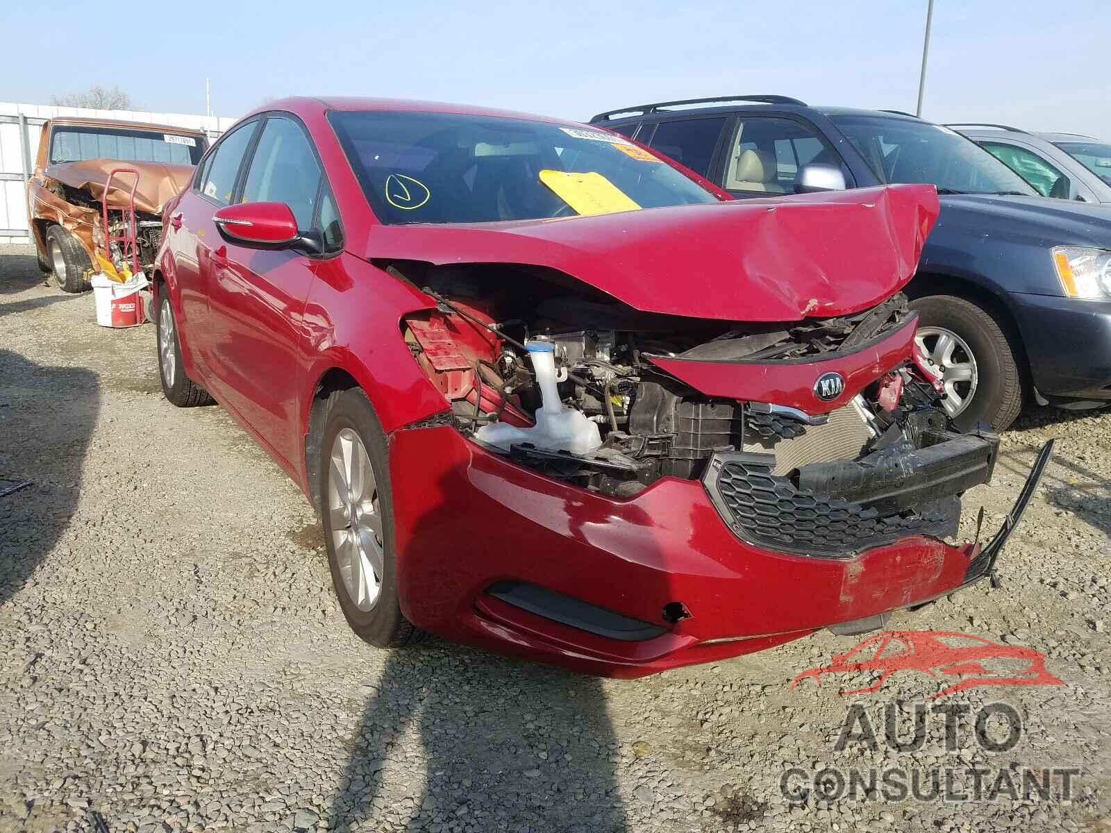 KIA FORTE 2016 - KNAFX4A6XG5587740