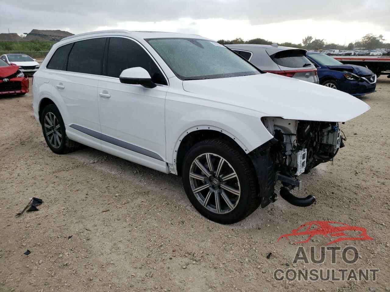 AUDI Q7 2019 - WA1LHAF72KD025617