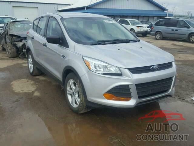 FORD ESCAPE 2015 - 1FMCU0F71FUA40039