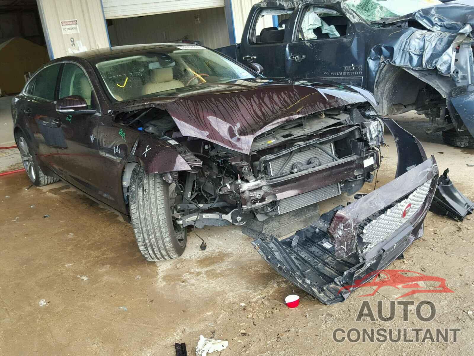 JAGUAR XJ 2016 - SAJWA2G78G8V97188