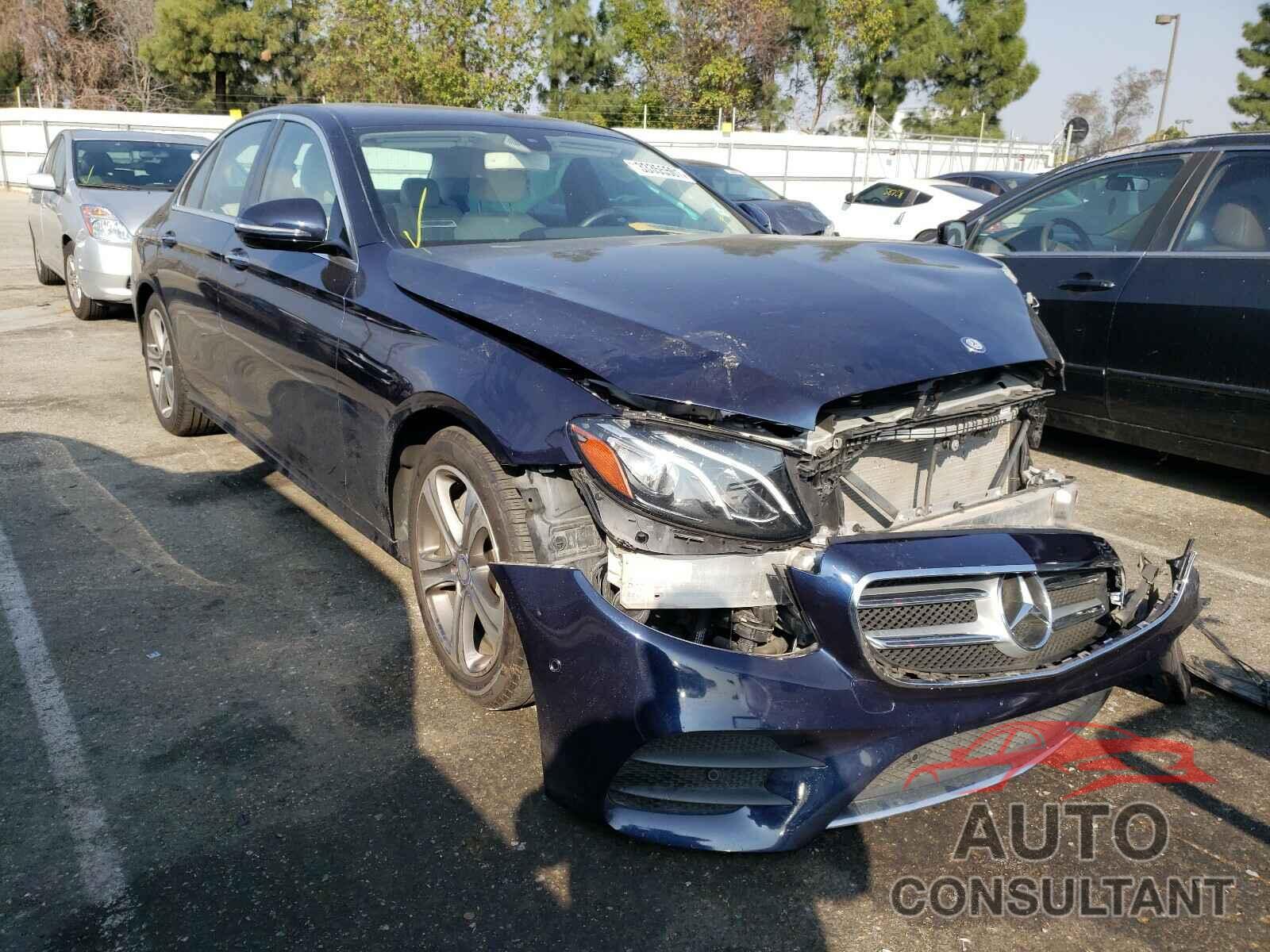 MERCEDES-BENZ E300 4 MAT 2017 - 3N1AB8CV7MY246563