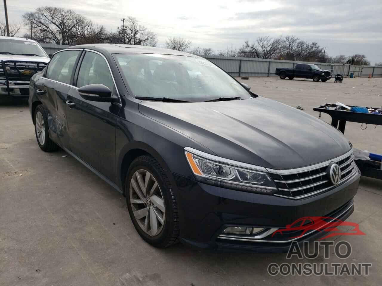 VOLKSWAGEN PASSAT 2018 - 1VWBA7A34JC042711