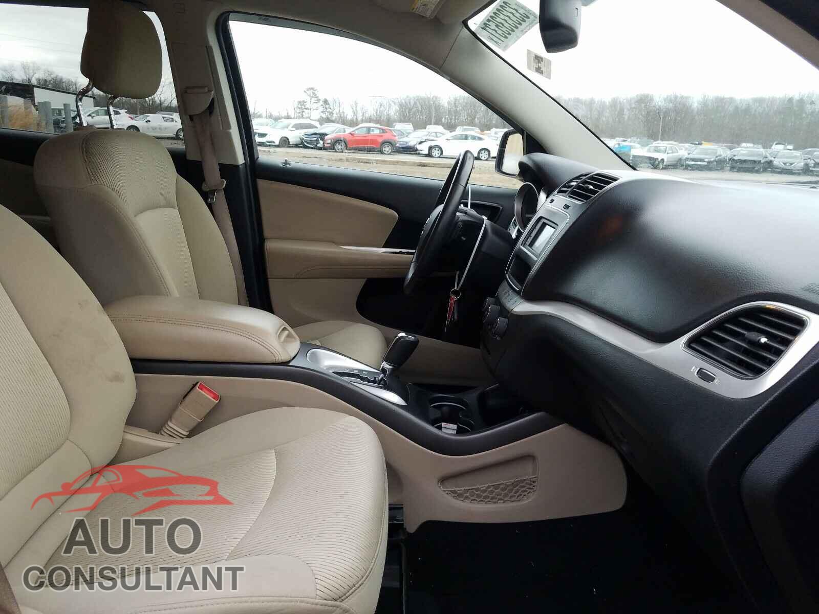 DODGE JOURNEY 2017 - 3C4PDCAB4HT529406