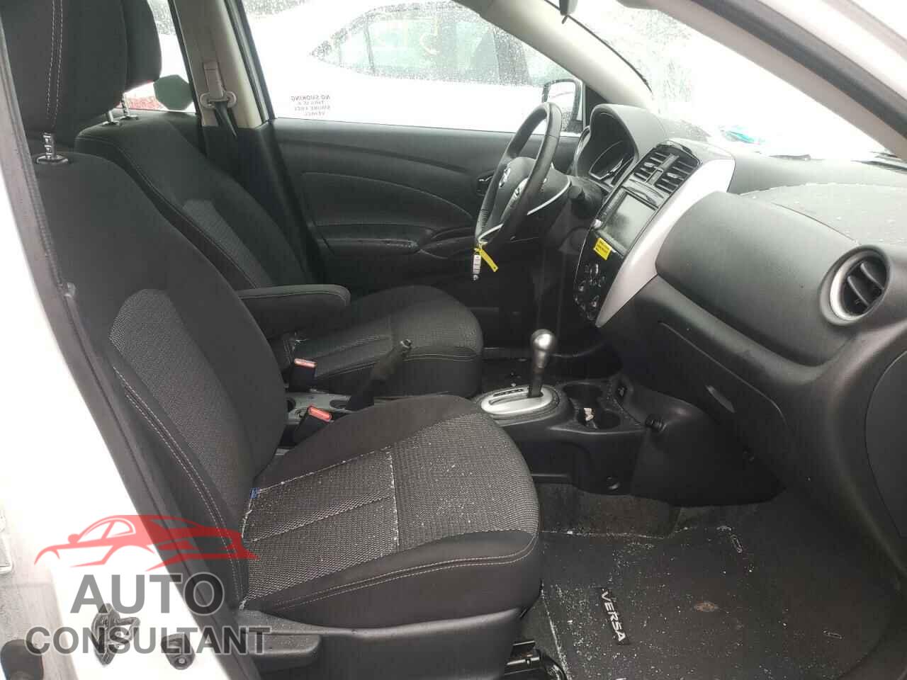 NISSAN VERSA 2019 - 3N1CN7AP1KL834385