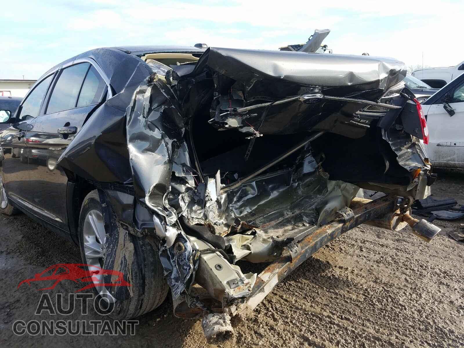 FORD TAURUS 2016 - KMHLM4AG5PU374803