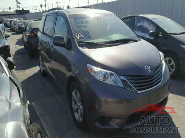 TOYOTA SIENNA 2015 - 5TDKK3DC2FS637924